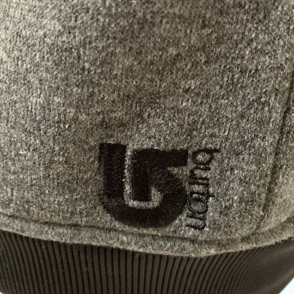 Burton vest - Picture 4 of 9